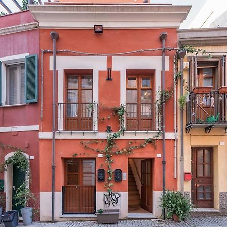 Mirti Boutique Apartment Heart Кальяри Экстерьер фото