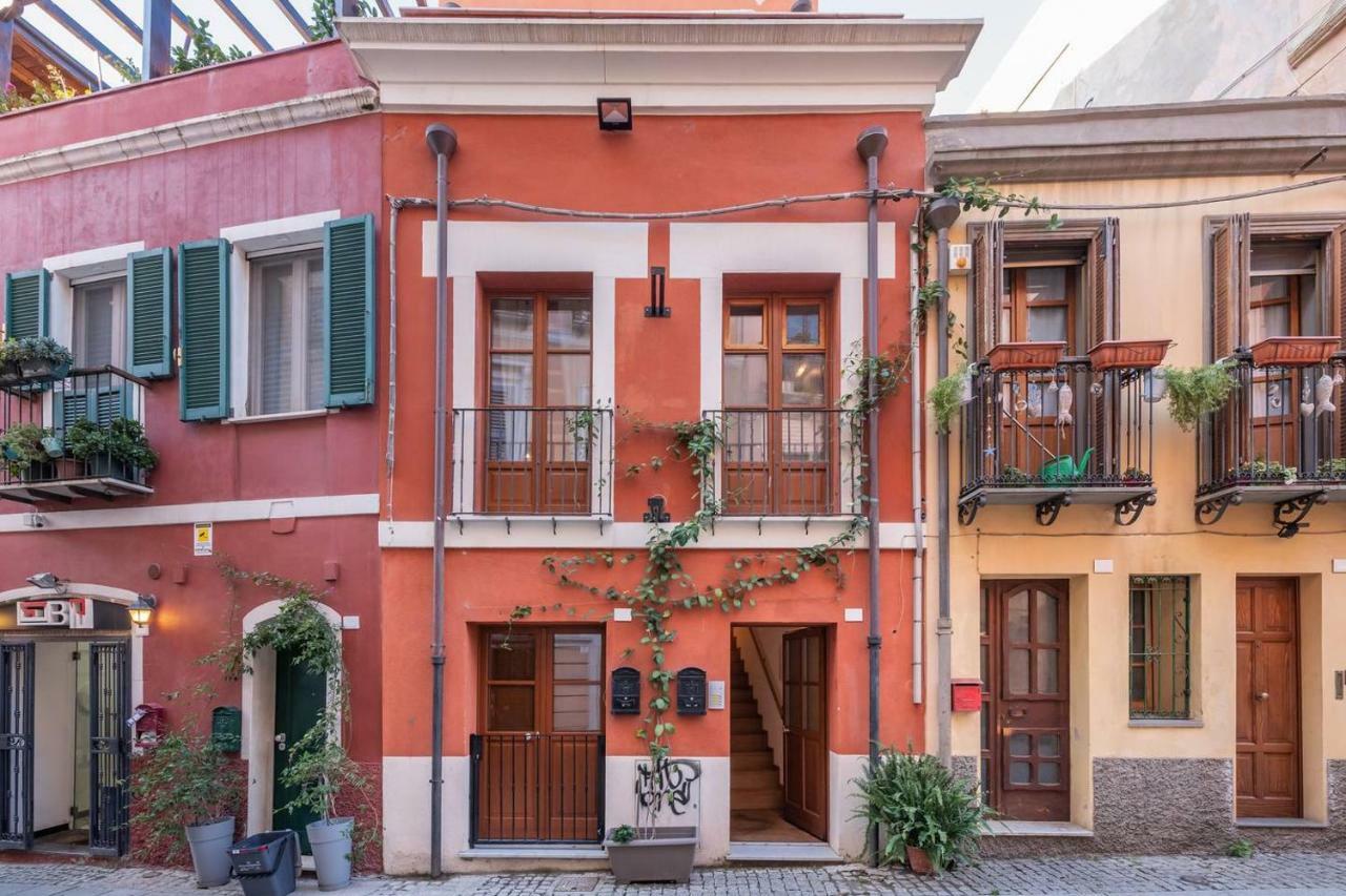 Mirti Boutique Apartment Heart Кальяри Экстерьер фото