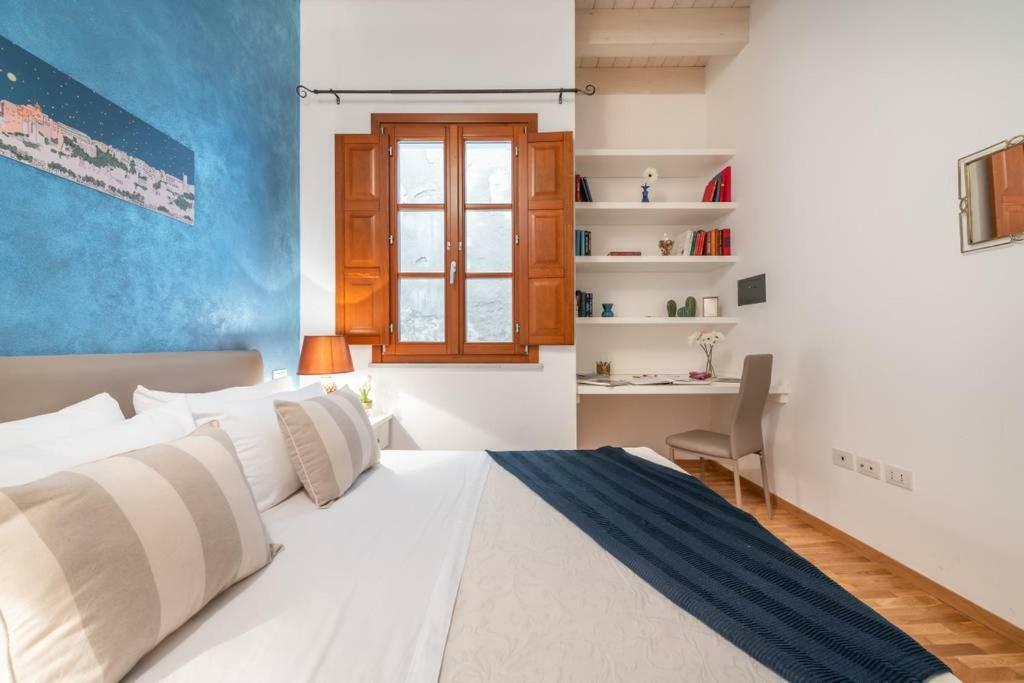 Mirti Boutique Apartment Heart Кальяри Экстерьер фото