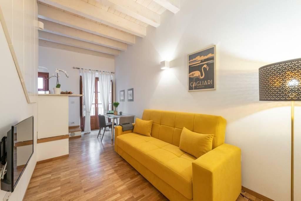 Mirti Boutique Apartment Heart Кальяри Экстерьер фото
